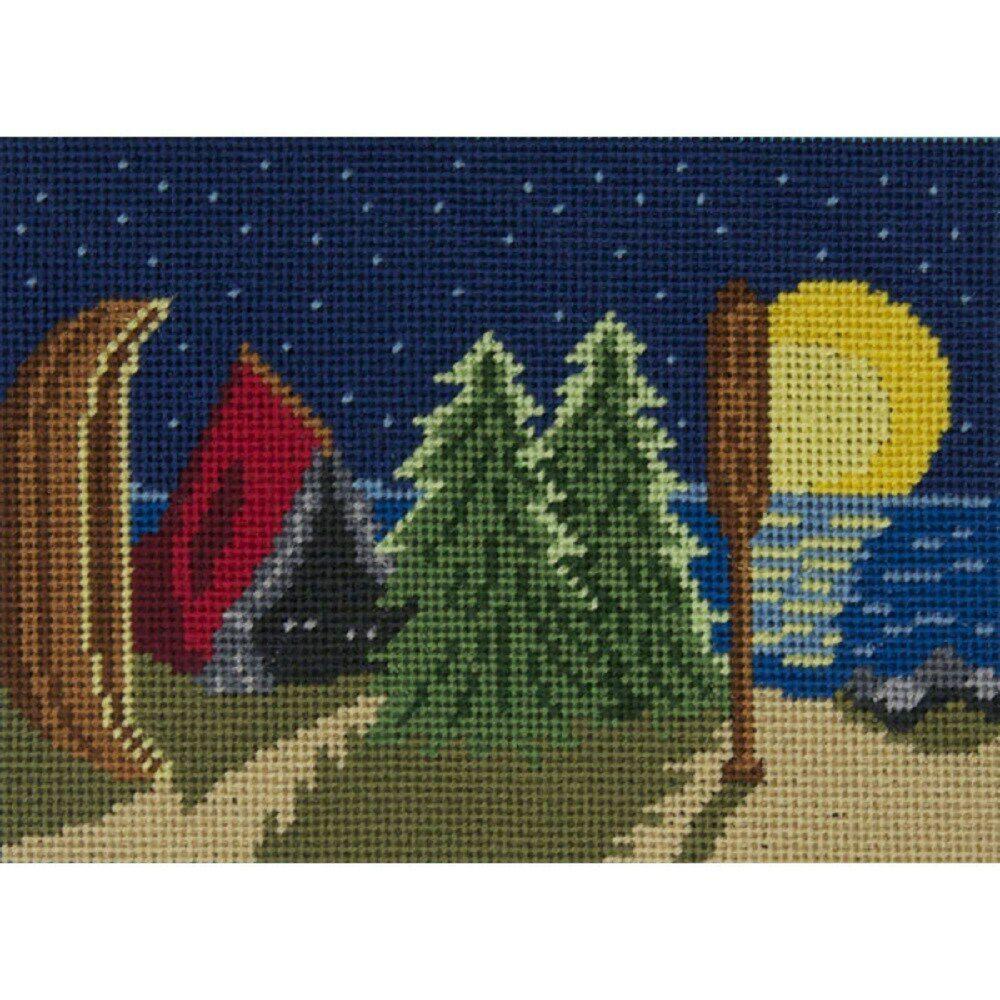 Canoodles Camp Needlepoint Kit Multicolor |   Needlepoint Needlepoint Multicolor