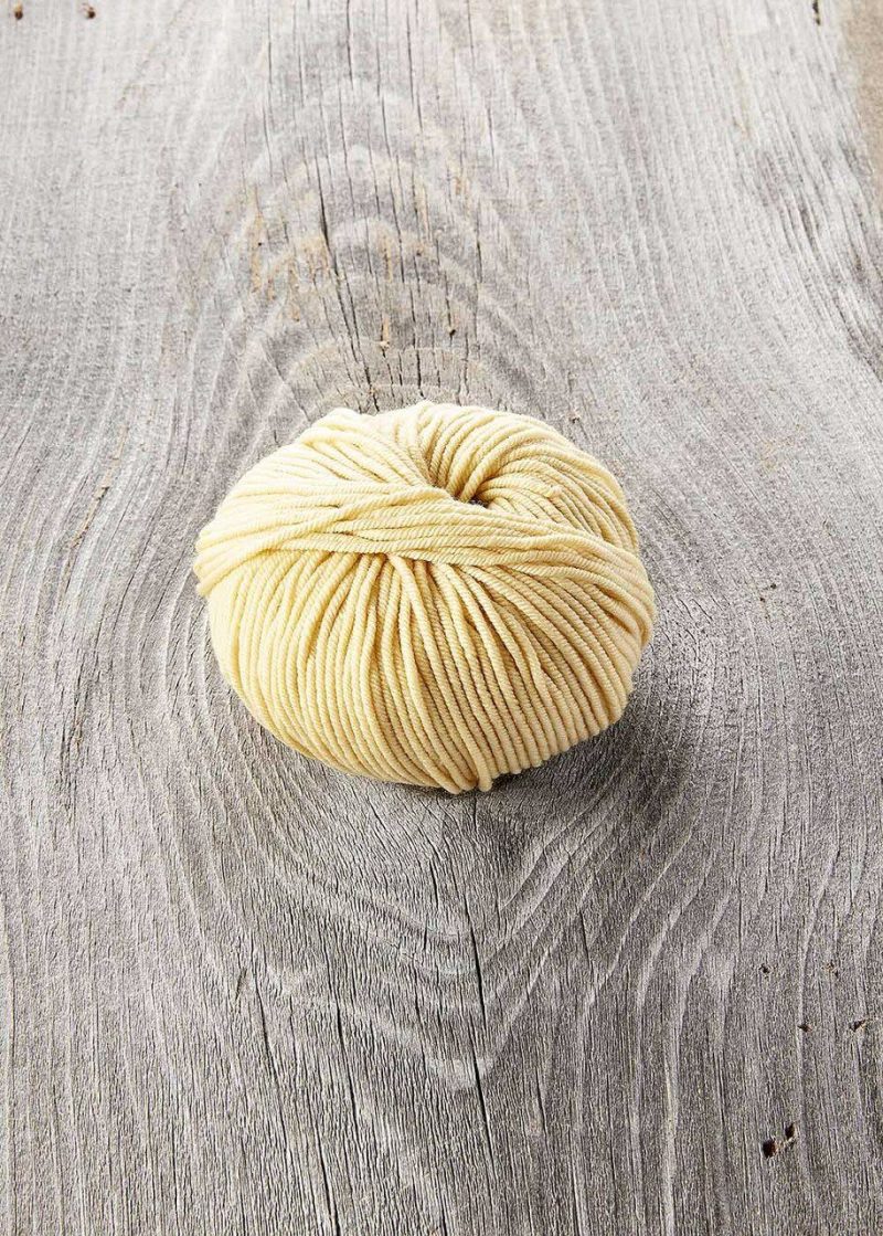 Crisp DK Wool Yarn  – #2003 Breton Beige  |   Basic Yarn Basic Yarn Basic Yarn