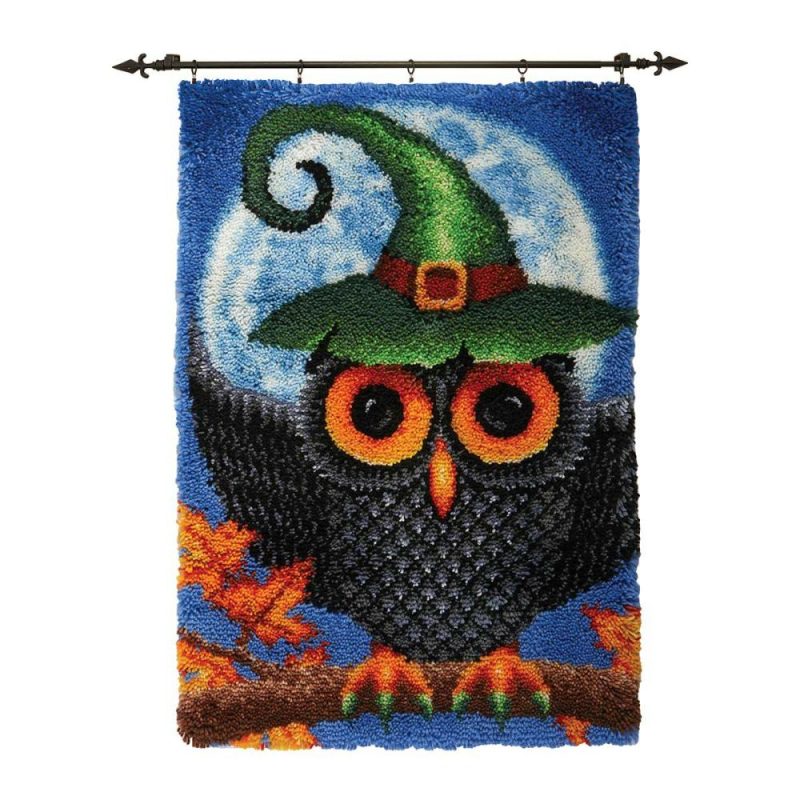 Haunted Owl Kit & Hanger Latch Hook Kit Multicolor |   Latch Hook Latch Hook Latch Hook